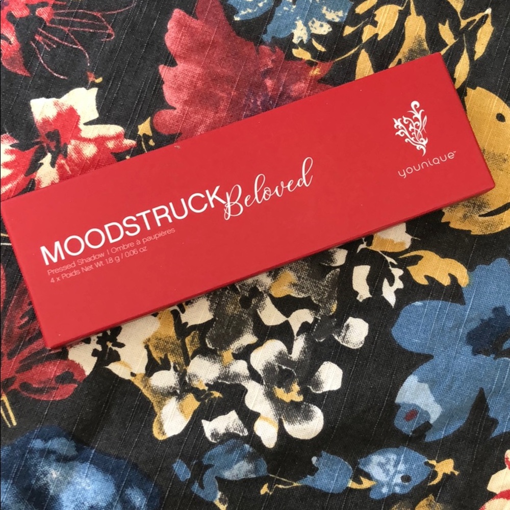 Younique Moodstruck Beloved Pallette